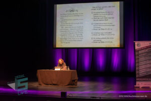 Magnus Myst bei der Lesung von das kleine böse Buch beim Buchmesse Saar Festival 2026 LIVE bin Saarlouis