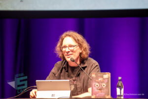 Magnus Myst bei der Lesung von das kleine böse Buch beim Buchmesse Saar Festival 2026 LIVE bin Saarlouis