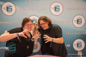 Autogrammstunde nach der Lesung von Magnus Myst LIVE beim Buchmesse Saar Festival 2026