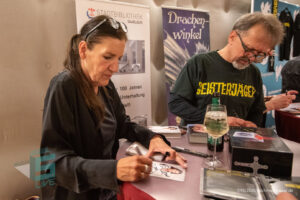 Autogrammstunde zur Live-Hörspiellesung von Geisterjäger John Sinclair mit Dietmar Wunder, Katy Karrenbauer, Martin May und Gregor Höppner
